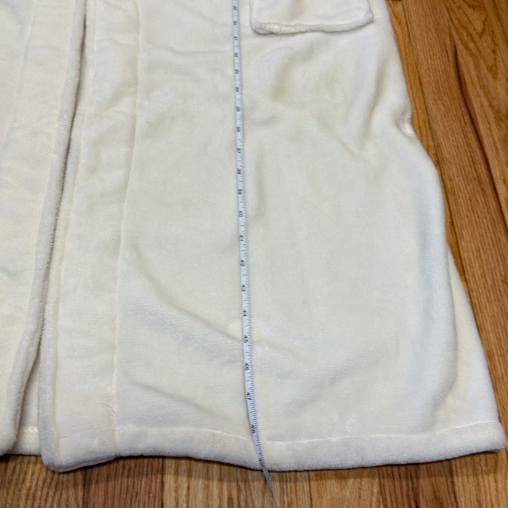Disney Cruise Line Deluxe Plush Embroidered Spa Robe ONE SIZE - Picture 6 of 14